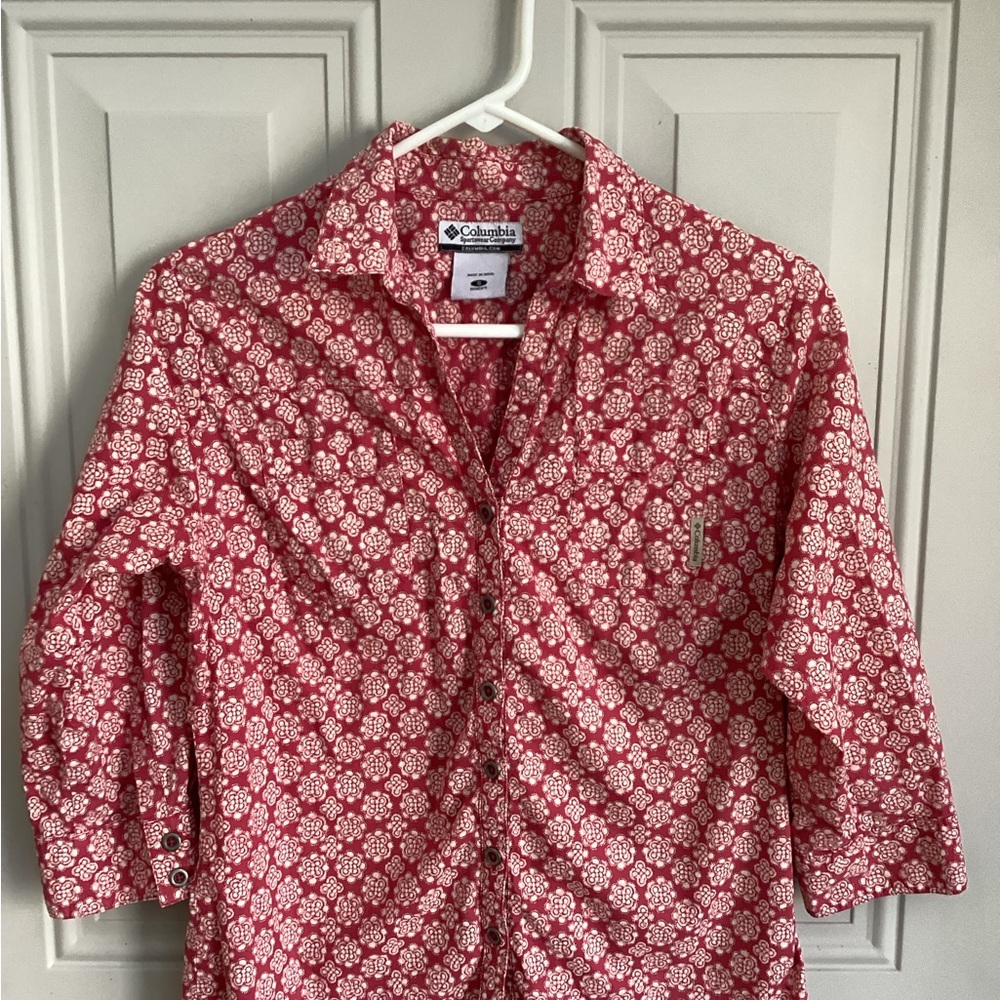 Columbia Burgundy Floral Women's Shirt